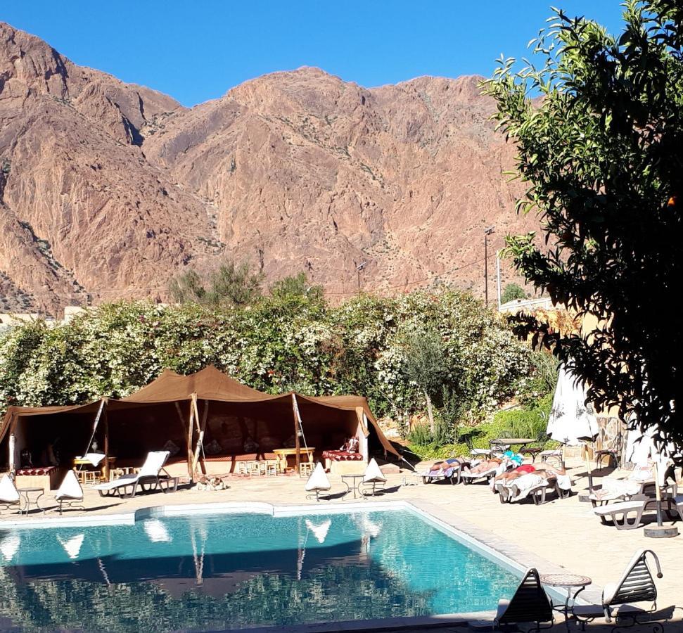 Auberge Kasbah Chez Amaliya タフロウト エクステリア 写真