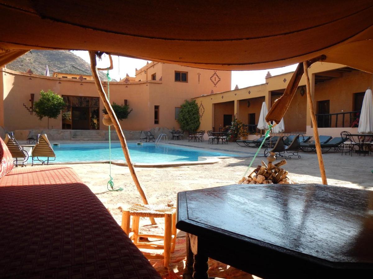 Auberge Kasbah Chez Amaliya タフロウト エクステリア 写真