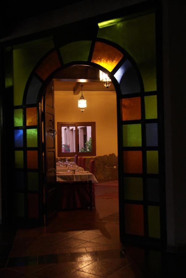 Auberge Kasbah Chez Amaliya タフロウト エクステリア 写真