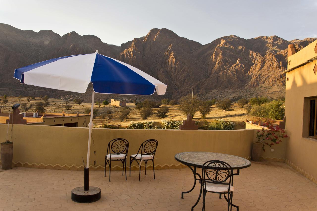 Auberge Kasbah Chez Amaliya タフロウト エクステリア 写真