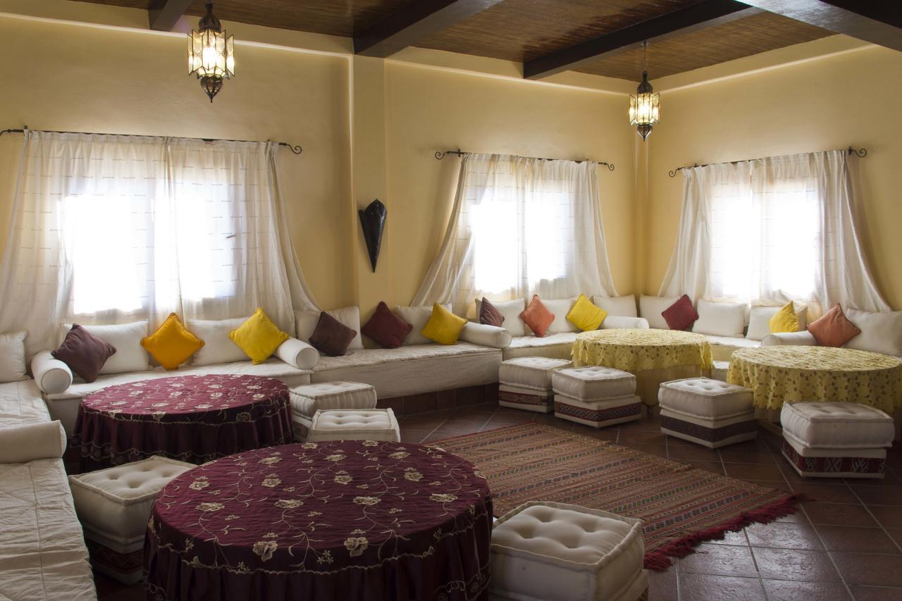 Auberge Kasbah Chez Amaliya タフロウト エクステリア 写真