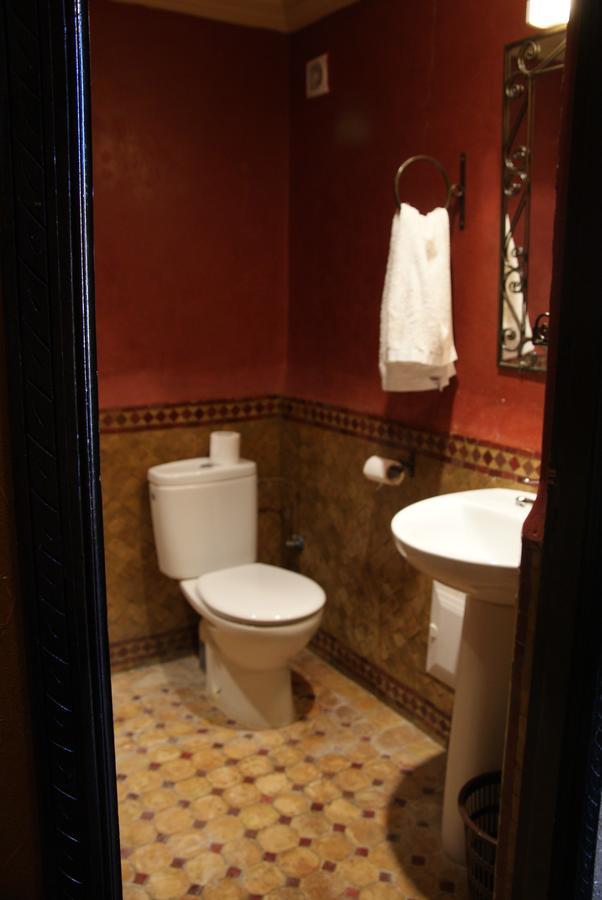Auberge Kasbah Chez Amaliya タフロウト エクステリア 写真
